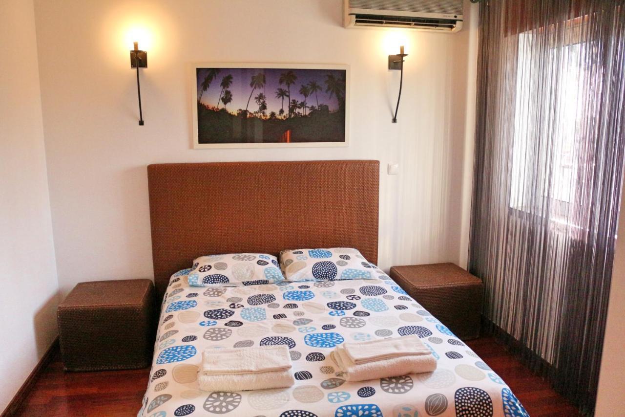 Manawa Camp Bed & Breakfast Costa da Caparica Exterior photo